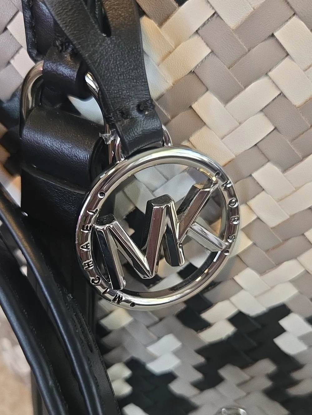 Michael Kors Black, White & Gray Woven Bucket Tote Like New Condition